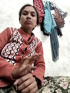 Cute Arushi online show from 11/23/25, 10:15