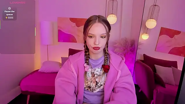 Iris Fresh online show from 11/22/25, 09:25