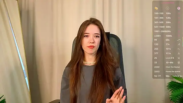 tinyanie online show from 12/01/25, 06:18