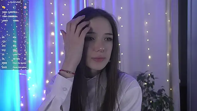 tinyanie online show from 01/12/26, 06:29