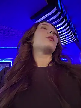 LilluKatten online show from 02/17/26, 10:45