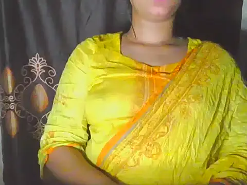 Snapshot of Nancy_queen001 chatting on 11/01/25, 08:27 Nancy queen001 online show from 11/01/25, 08:27