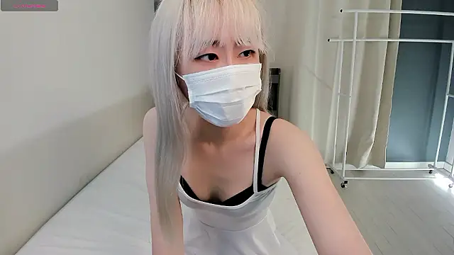 yeji 2001 online show from 12/16/25, 11:04