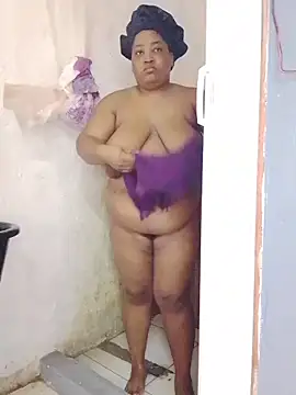 MassiveBoobsxxxx online show from 01/06/26, 08:07