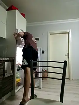 yasinesra757  online show from 02/14/26, 04:20