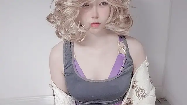 JuliaNoir online show from 03/18/26, 10:51