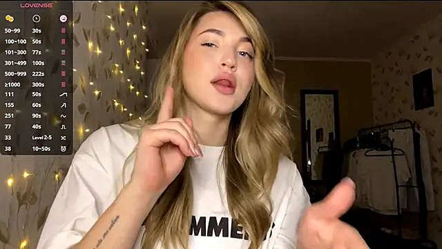 OrethaEredia online show from 12/19/25, 06:04