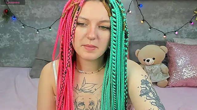 AnnaXPeach online show from 12/20/25, 12:51