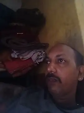 Snapshot of Dhanya752896 chatting on 07/20/26, 03:43 Dhanya752896 online show from 07/20/26, 03:43