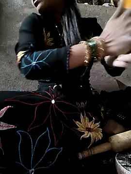 Snapshot of Hot_Simran_01 chatting on 11/03/25, 03:02 Hot Simran 01 online show from 11/03/25, 03:02