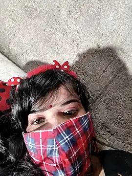 Snapshot of Hot_Simran_01 chatting on 11/04/25, 06:23 Hot Simran 01 online show from 11/04/25, 06:23