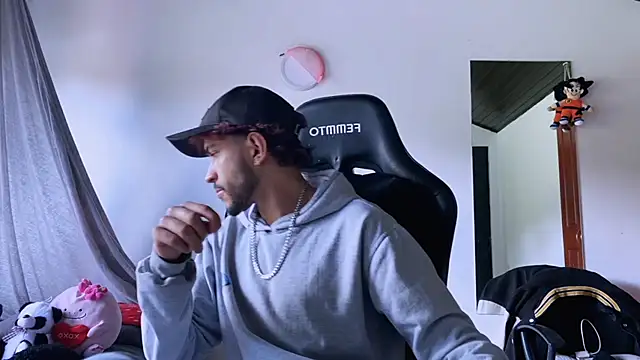 3v1l online show from 11/18/25, 06:12