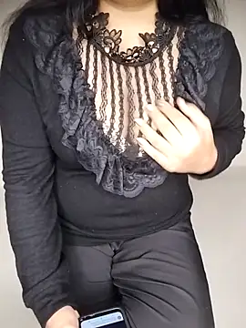 Snapshot of Itz_shila_ chatting on 10/31/25, 02:51 Itz shila online show from 10/31/25, 02:51