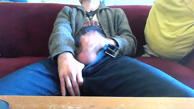 Snapshot of Totothunder chatting on 11/18/25, 11:25 Totothunder online show from 11/18/25, 11:25