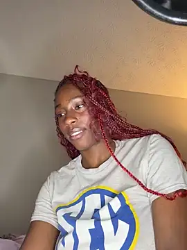 MadameMuse online show from 12/03/25, 05:15