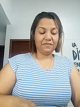 Samaraa Lee online show from 01/13/26, 12:10