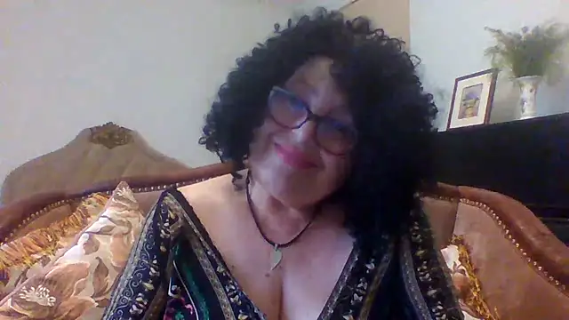 Milaniya606 online show from 08/04/26, 01:57