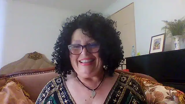 Milaniya606 online show from 08/05/26, 12:30