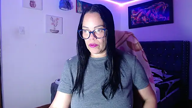 sofia lopez70 online show from 11/23/25, 07:35