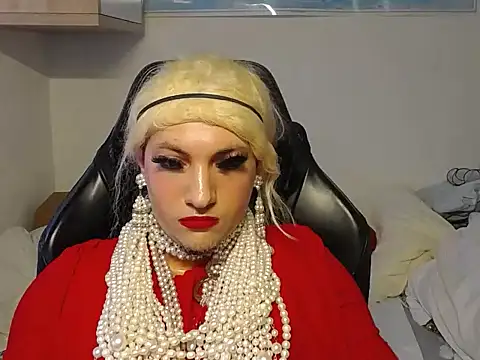 VanesaCrossic online show from 12/23/25, 09:07