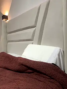 Snapshot of Kat_Joe chatting on 11/03/25, 09:59 Kat Joe online show from 11/03/25, 09:59