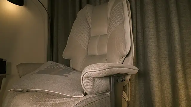 lianewhite online show from 03/27/26, 04:07