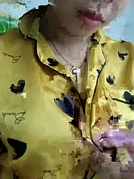 kitti-krush online show from 11/03/25, 04:25