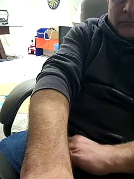 Snapshot of big_Jizzy_125 chatting on 11/03/25, 04:58 big Jizzy 125 online show from 11/03/25, 04:58