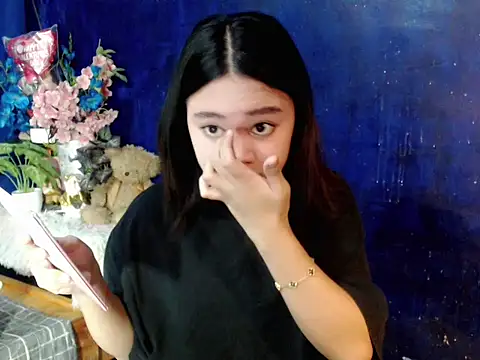 lustfullakim online show from 12/20/25, 11:50