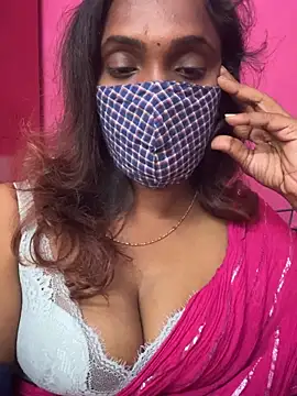 Queen-dhivya online show from 11/26/25, 06:25