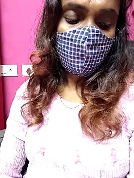 Queen-dhivya online show from 12/04/25, 05:54