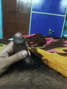 bearslove143 online show from 11/14/25, 08:18