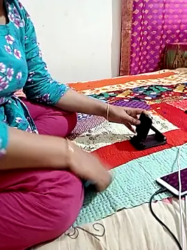 Snapshot of Lema-00 chatting on 02/15/26, 03:03 Lema-00 online show from 02/15/26, 03:03