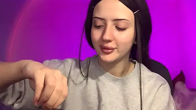 RuthGarner online show from 11/02/25, 01:24