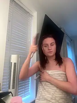 EmLovesxx online show from 11/05/25, 02:39