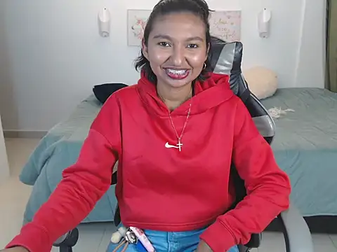 Samanta 777 online show from 03/25/26, 01:22