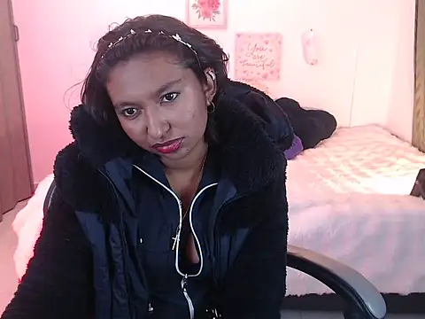 Samanta 777 online show from 04/15/26, 04:41