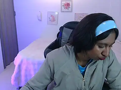 Samanta 777 online show from 04/18/26, 08:18