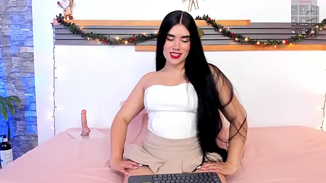 Oriana 03 online show from 12/05/25, 06:26