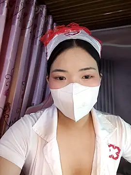 Snapshot of miu-miuuu123 chatting on 11/01/25, 03:03 miu-miuuu123 online show from 11/01/25, 03:03