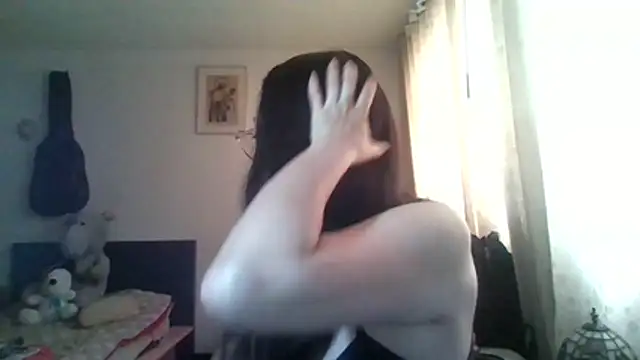 Lauryn Jones online show from 04/04/26, 05:10