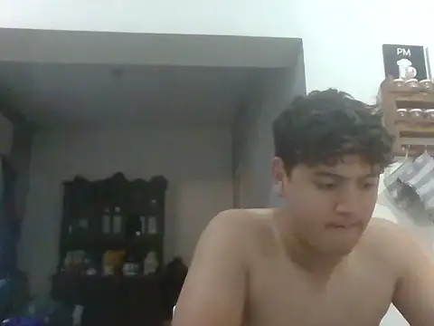 Myboy0020 online show from 02/17/26, 08:37