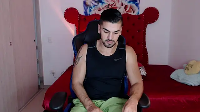 axelwinters   online show from 02/23/26, 10:45