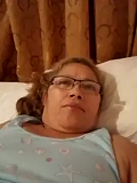 Cessi50 online show from 11/28/25, 02:25