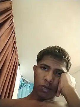 Snapshot of Mack_tom chatting on 07/20/26, 04:38 Mack tom online show from 07/20/26, 04:38