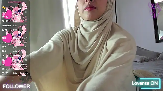 Melek Seraya online show from 11/17/25, 06:57