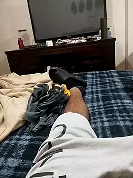 Elpichulotote20 online show from 02/22/26, 07:51