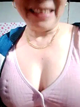 small-house123 online show from 01/19/26, 12:03