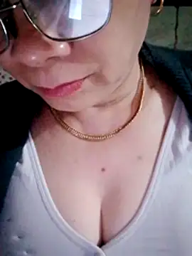 small-house123 online show from 02/07/26, 10:52