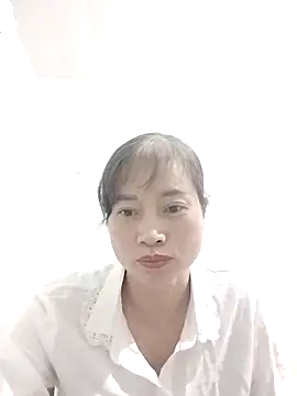 Snapshot of Kiuwi-omao chatting on 11/10/25, 04:00 Kiuwi-omao online show from 11/10/25, 04:00